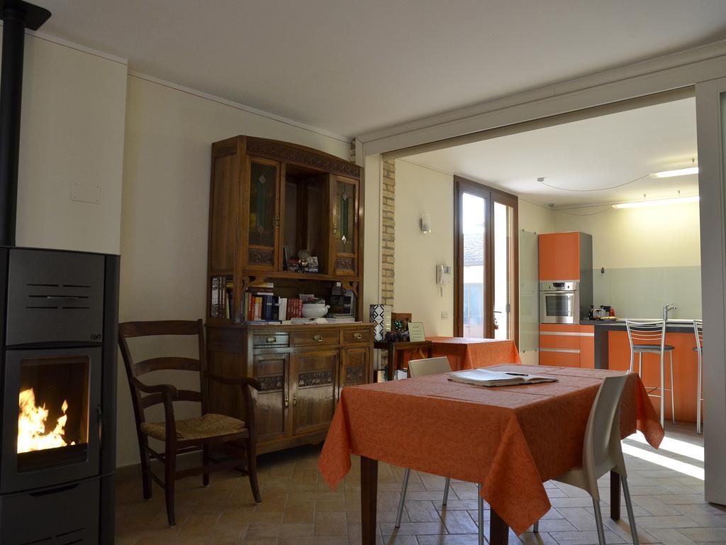 9 Muse Bed And Breakfast Canneto sull'Oglio Exterior photo