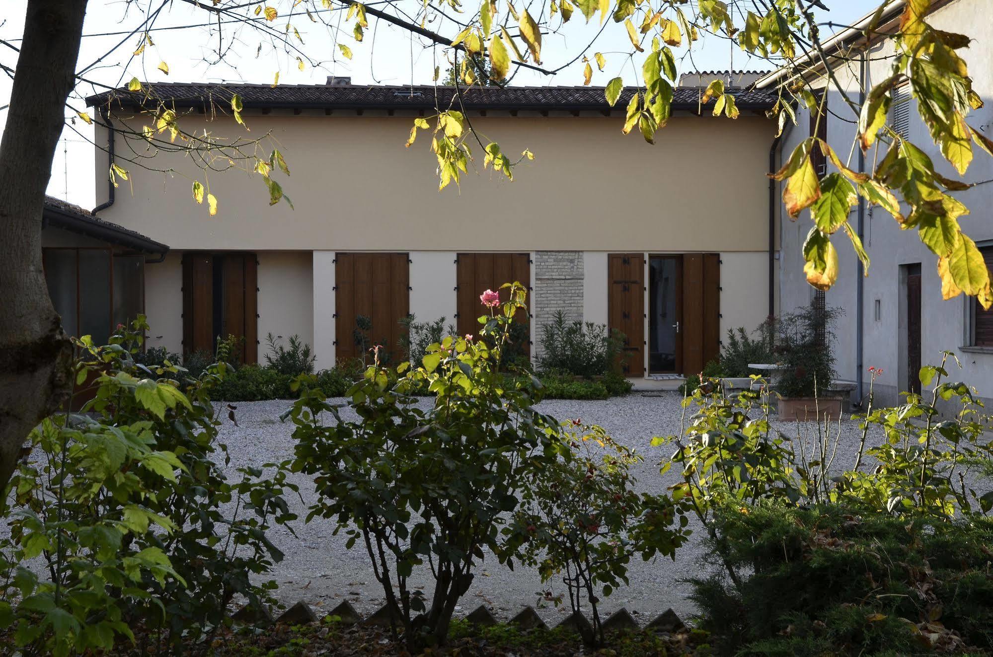 9 Muse Bed And Breakfast Canneto sull'Oglio Exterior photo